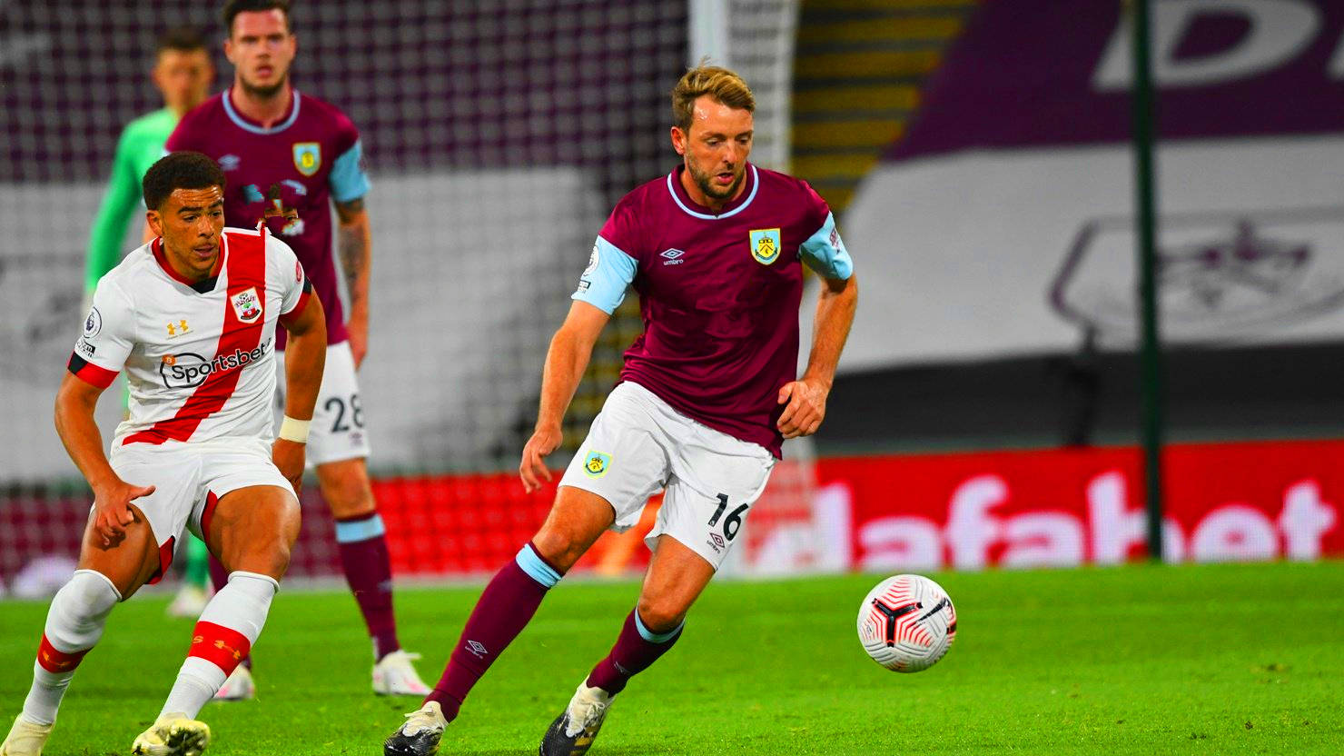 英超今晨再迎强敌，丹佛掘金外线爆发，主帅态度：震撼外界，心理建设被强调(快船在西部决赛中遇到雷霆会怎样)-星空体育中国官网